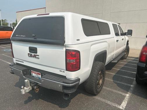 Summit White 2015 GMC Sierra 2500 SLE