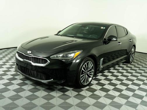 Aurora Black 2018 Kia Stinger Premium