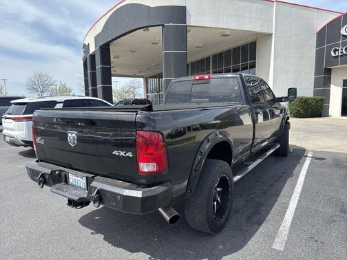 Black Clearcoat 2013 RAM 2500 Big Horn