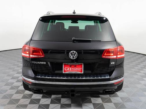 2017 Volkswagen Touareg V6 Executive