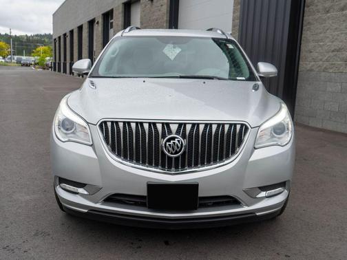 Quicksilver Metallic 2014 Buick Enclave Convenience