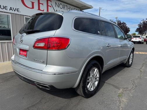 Quicksilver Metallic 2014 Buick Enclave Convenience