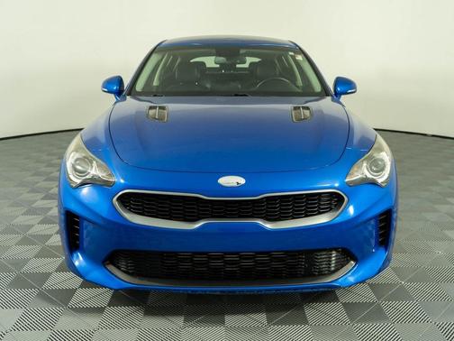 2019 Kia Stinger Base