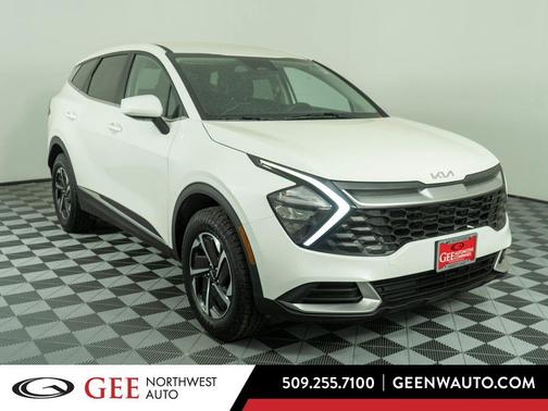 Snow White Pearl 2023 Kia Sportage Hybrid LX