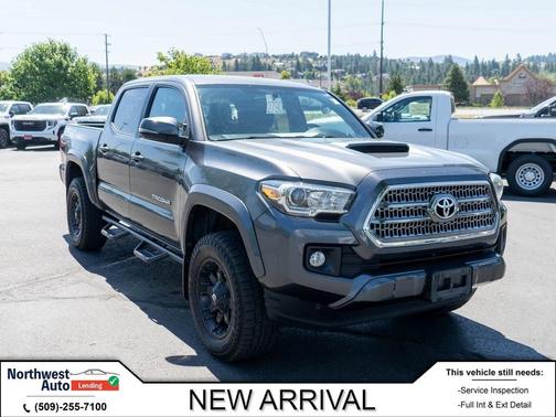 2017 Toyota Tacoma TRD Sport
