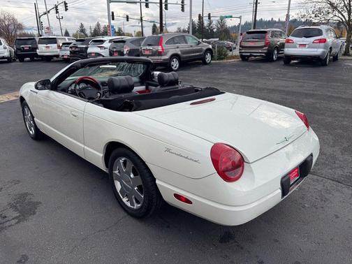 2003 Ford Thunderbird