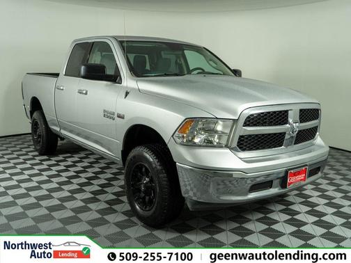 2017 RAM 1500 SLT