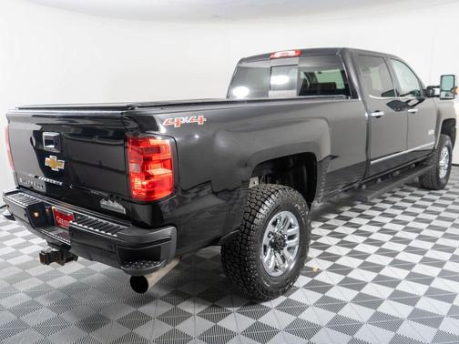 Black 2016 Chevrolet Silverado 3500 High Country