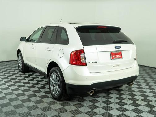 White Platinum Clearcoat Metallic 2013 Ford Edge SEL