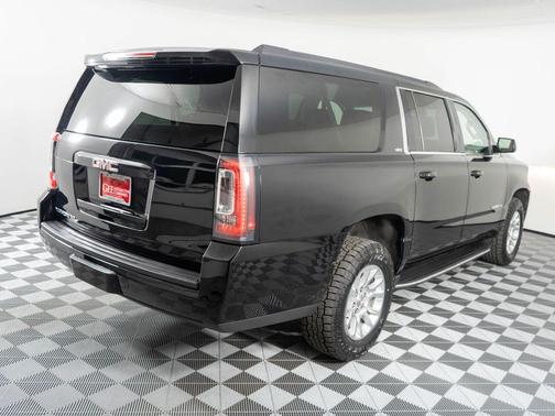 Onyx Black 2020 GMC Yukon XL SLT