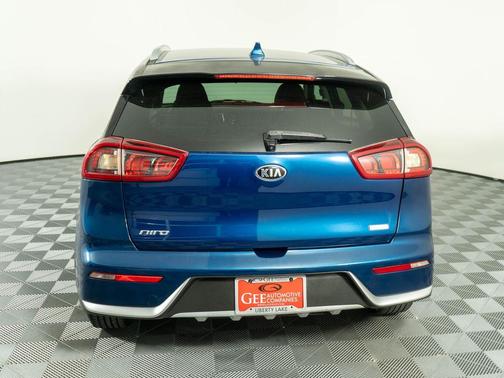Deep Cerulean 2019 Kia Niro LX