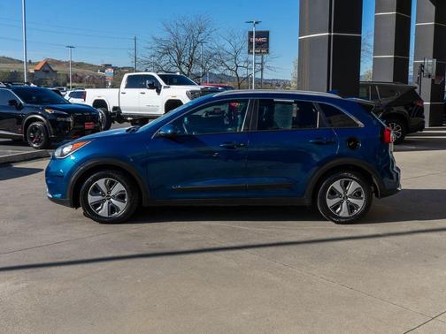 Deep Cerulean 2019 Kia Niro LX