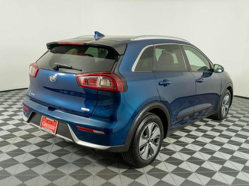 Deep Cerulean 2019 Kia Niro LX