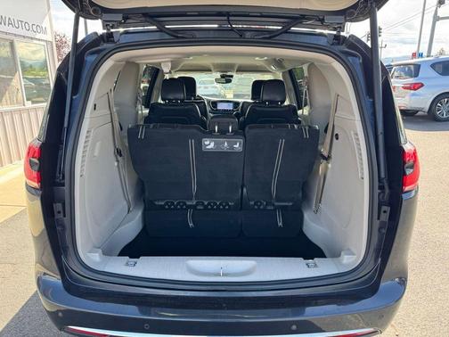 Maximum Steel Metallic 2021 Chrysler Pacifica Touring-L