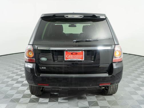 Santorini Black 2015 Land Rover LR2 Base