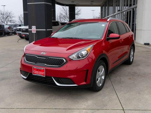 2017 Kia Niro LX