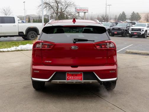 2017 Kia Niro LX