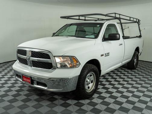2015 RAM 1500 SLT