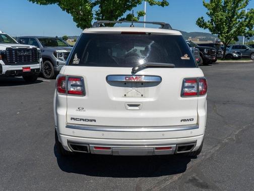 2014 GMC Acadia Denali