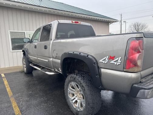 2007 Chevrolet Silverado 2500 Work Truck H/D Crew Cab