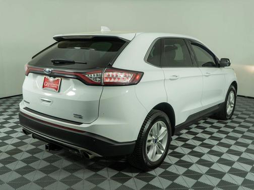 White 2018 Ford Edge SEL