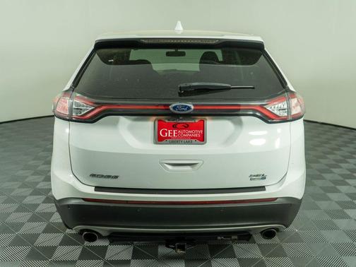 White 2018 Ford Edge SEL