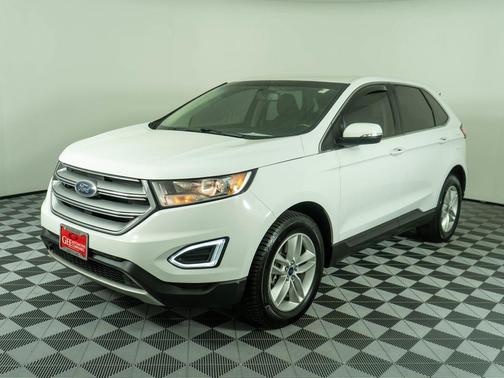 White 2018 Ford Edge SEL