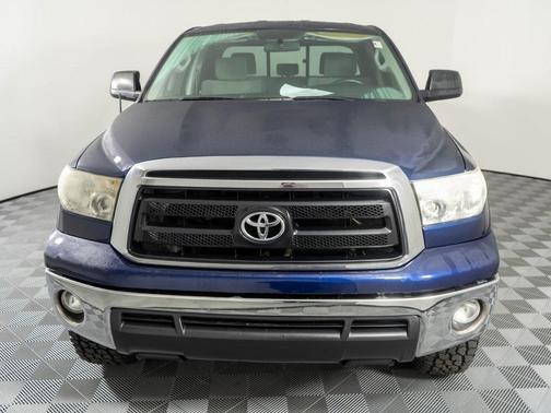 2011 Toyota Tundra Grade