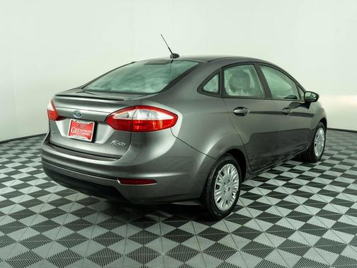 2014 Ford Fiesta SE