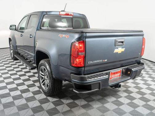 Shadow Gray Metallic 2020 Chevrolet Colorado LT
