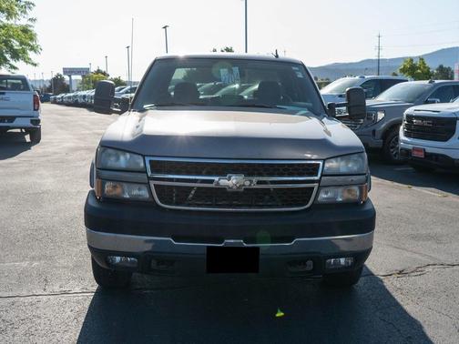 2006 Chevrolet Silverado 2500 LT H/D Crew Cab