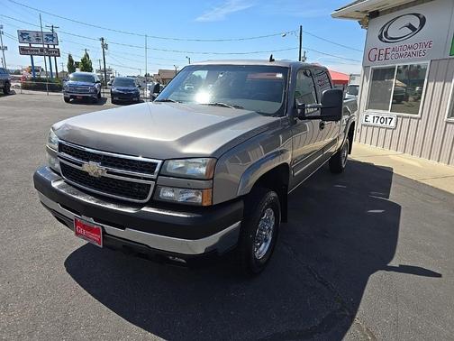 2006 Chevrolet Silverado 2500 LT H/D Crew Cab