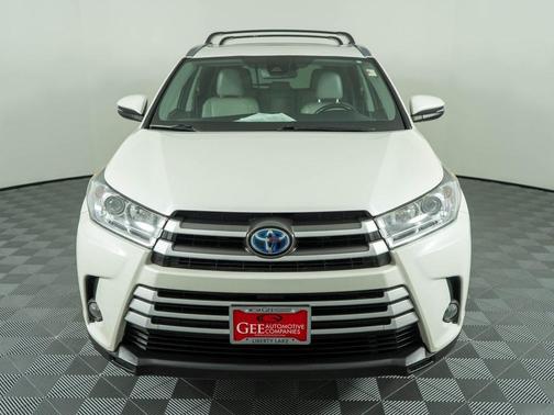 2017 Toyota Highlander Hybrid XLE