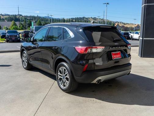 2021 Ford Escape SEL