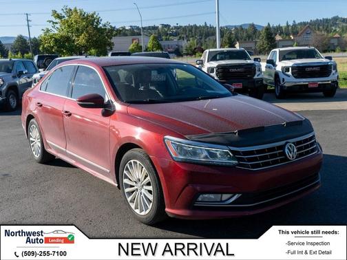 2016 Volkswagen Passat 1.8T SE w/Technology