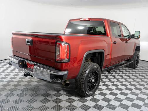 Red Quartz Tintcoat 2018 GMC Sierra 1500 SLT