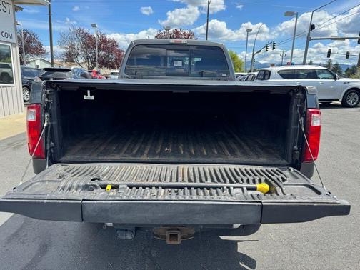 Magnetic 2016 Ford F-350 Lariat Super Duty