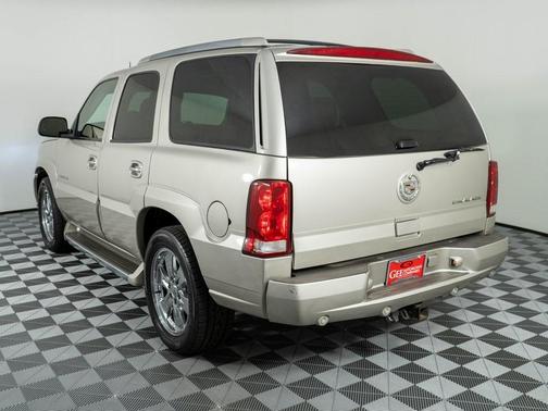 2005 Cadillac Escalade 