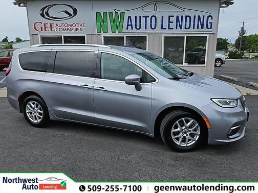 2021 Chrysler Pacifica Touring-L
