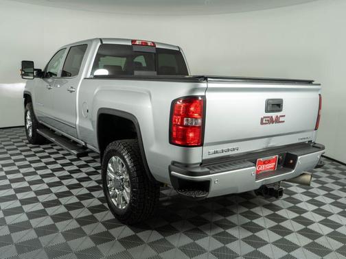 Quicksilver Metallic 2018 GMC Sierra 2500 Denali