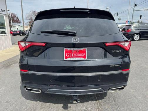 Black 2023 Acura MDX Advance