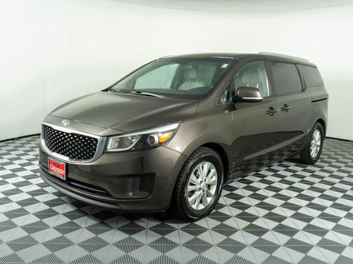 2016 Kia Sedona LX