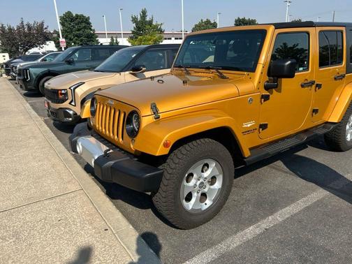 Amp'd 2014 Jeep Wrangler Unlimited Sahara