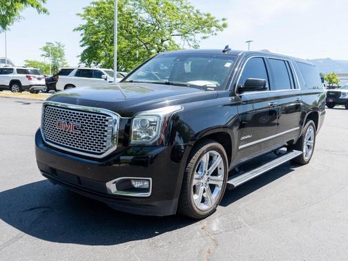 2017 GMC Yukon XL Denali