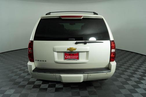 White Diamond Clearcoat 2013 Chevrolet Tahoe LTZ