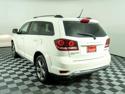 Vice White 2017 Dodge Journey Crossroad
