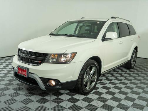 Vice White 2017 Dodge Journey Crossroad