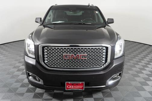 Iridium Metallic 2016 GMC Yukon Denali