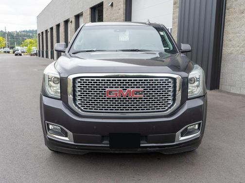Iridium Metallic 2016 GMC Yukon Denali