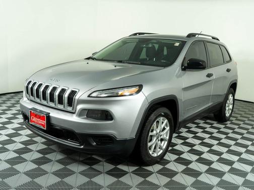 2017 Jeep Cherokee Sport